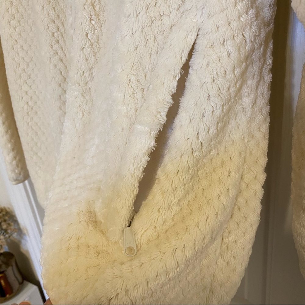 Cream Columbia Jacket - Picture 6 of 9